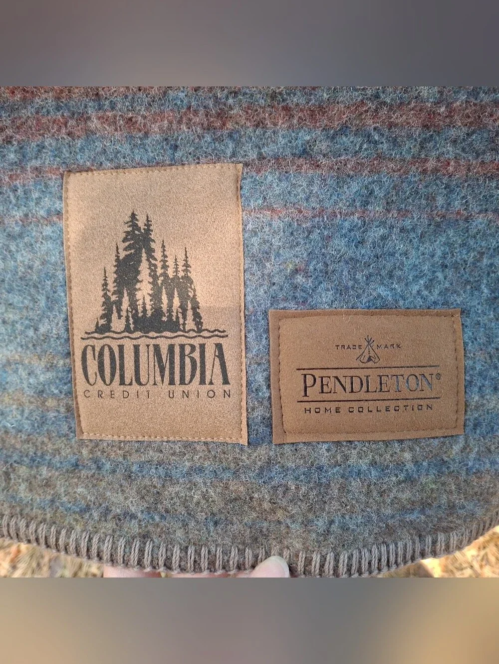Pendleton x Columbia Wool Blanket Yakima Camp Twin Striped NEW